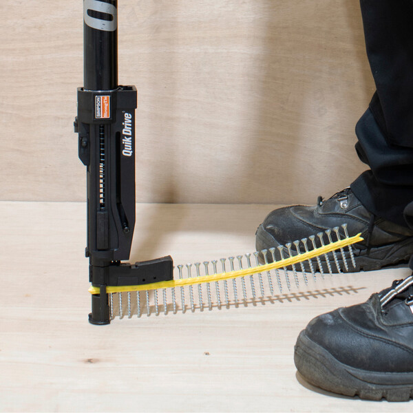 Montering av gulvspon